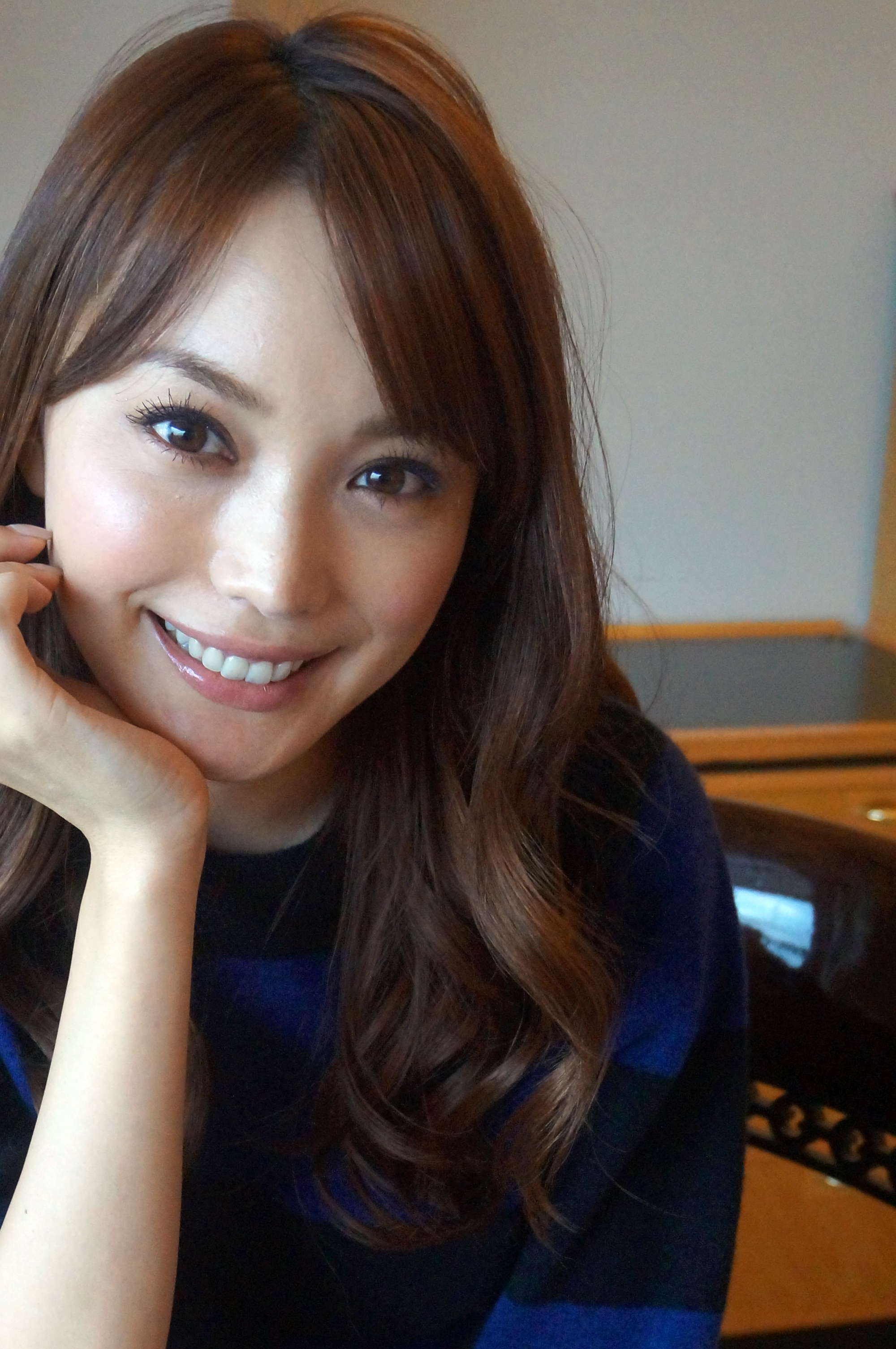 エビちゃん 34歳に 独占 蛯原友里インタビュー Cancam Jp キャンキャン