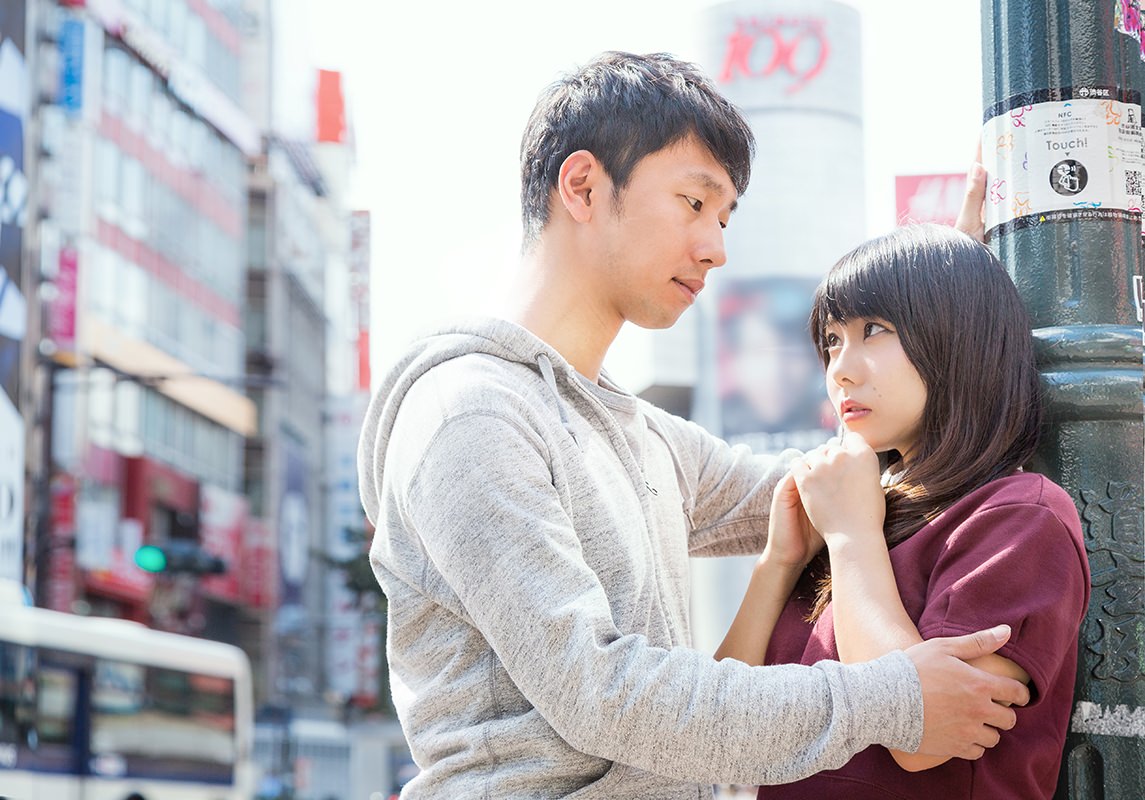 思わず きゅん とする 女子が恋に落ちるのは こんな 瞬間 だった Cancam Jp キャンキャン