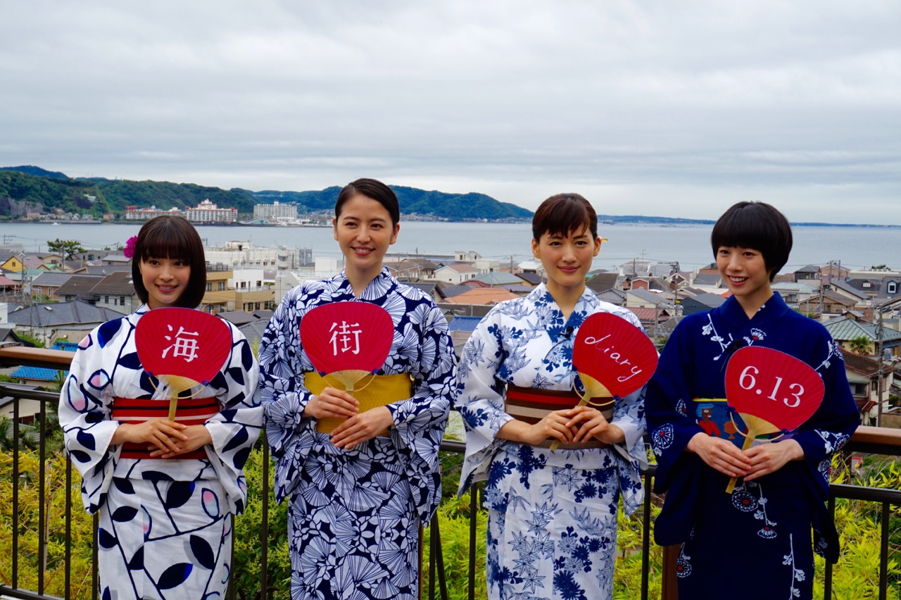 続報 写真たっぷり 綾瀬はるか は刺激的だった と告白 映画 海街diary 長澤まさみ 夏帆 広瀬すずが登場