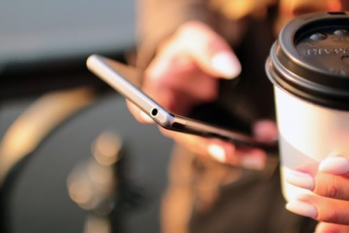 hands-coffee-smartphone-technology-1