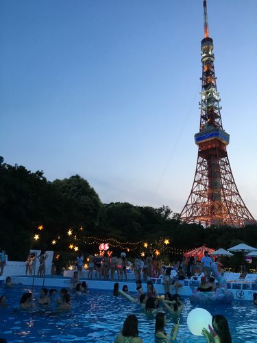 CanCam,Night Pool,ナイトプール,インスタ映え,写真映え,フォトジェニック,東京タワー