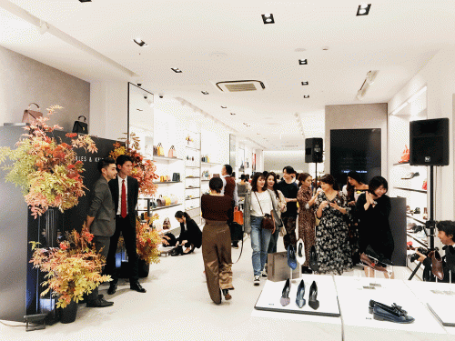 日本初の旗艦店『CHARLES & KEITH （チャールズ & キース） 名古屋栄店』がオープン
