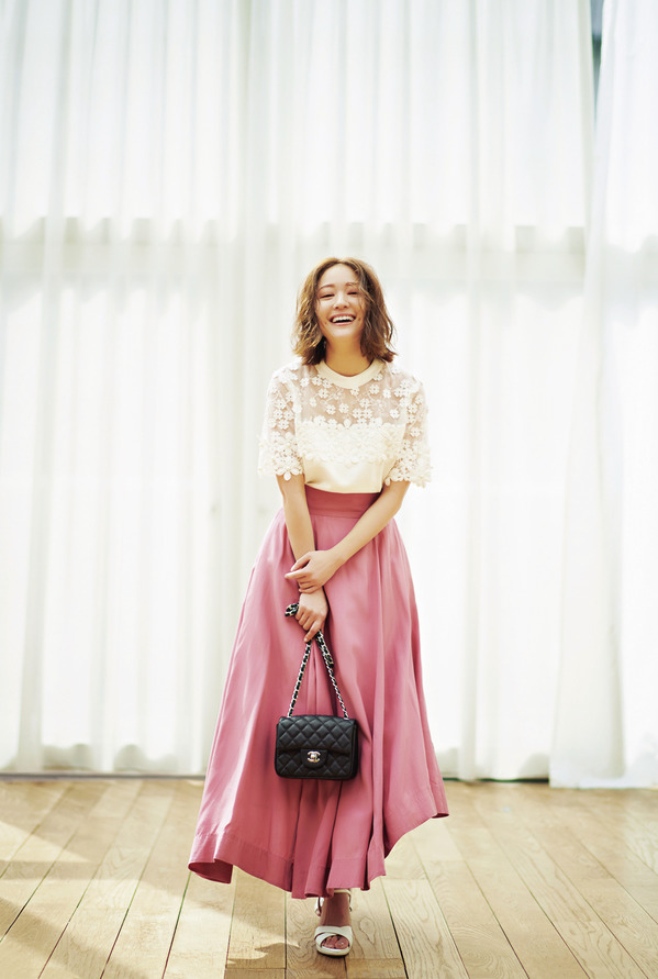 エレガントピンク の ロング スカート 最高の花の画像