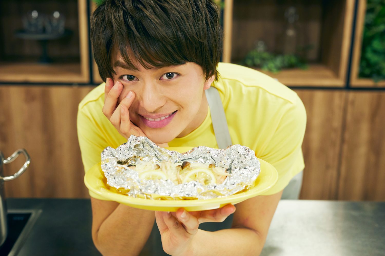 洋食にも和食にも合う サーモンムニエル の作り方 ボイメン 小林豊連載vol 3 Cancam Jp キャンキャン