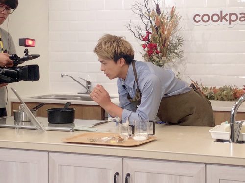 CanCam BOYS AND MEN ボイメン 小林豊 ゆーちゃむ ゆたクッキング 教えて!パティシエゆーちゃむ cookpadLive キャラメルナッツロール オフショット