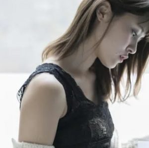 女の子はなぜいい匂いなの いつもいい匂いがする女性になる方法 Cancam Jp キャンキャン 女の子はなぜいい匂いなの いつもいい匂いがする女性になる方法 Cancam Jp キャンキャン