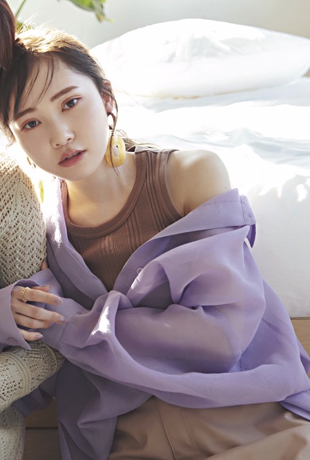 ラベンダーコーデ12選 顔写り最強 盛れるカラーで モテ と あか抜け を叶える着こなし術 Cancam Jp キャンキャン