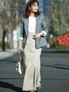 新社会人 服装 検索してもいまいちパッとしないあなたへ ゆるめorかっちり 社風別 新社会人コーデ15選 Cancam Jp キャンキャン