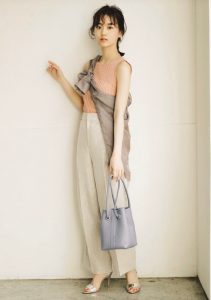 春夏オレンジコーデ7選 おいしそうなオレンジ色 って一体どんな色 今っぽい着こなし術も Cancam Jp キャンキャン