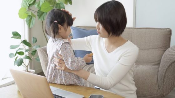 夫婦喧嘩が子供に与える影響はマジ悲惨 喧嘩してしまったときにできること Cancam Jp キャンキャン
