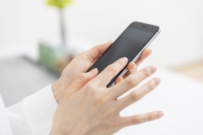 未読スルーは駆け引き 未読無視する男性心理と期間でわかる脈あり度 Cancam Jp キャンキャン