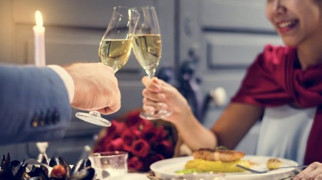 彼氏との1年記念日は何する おすすめの過ごし方とプレゼント Cancam Jp キャンキャン