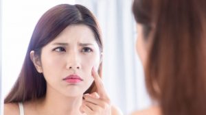 肌が汚い原因まとめ 顔だけ肌が汚いと悩む人への改善方法 Cancam Jp キャンキャン