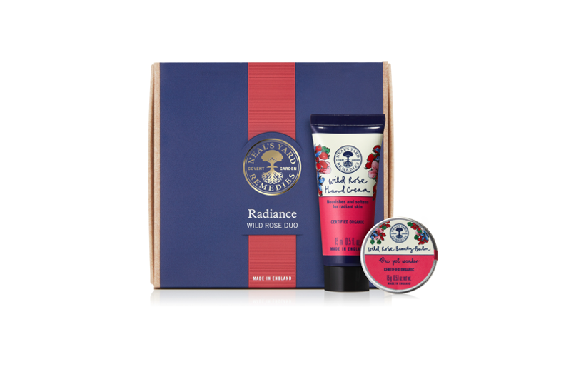 ニールズヤード クリスマスコフレ21 持ち運びにも便利なミニサイズが勢揃い アロマティックなプチギフト Cancam Jp キャンキャン