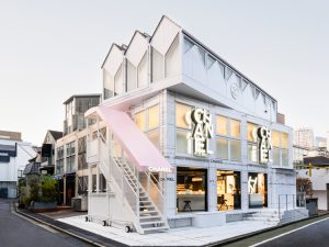 シャネルの新直営店「シャネル ビューティ ハウス」が東京・表参道