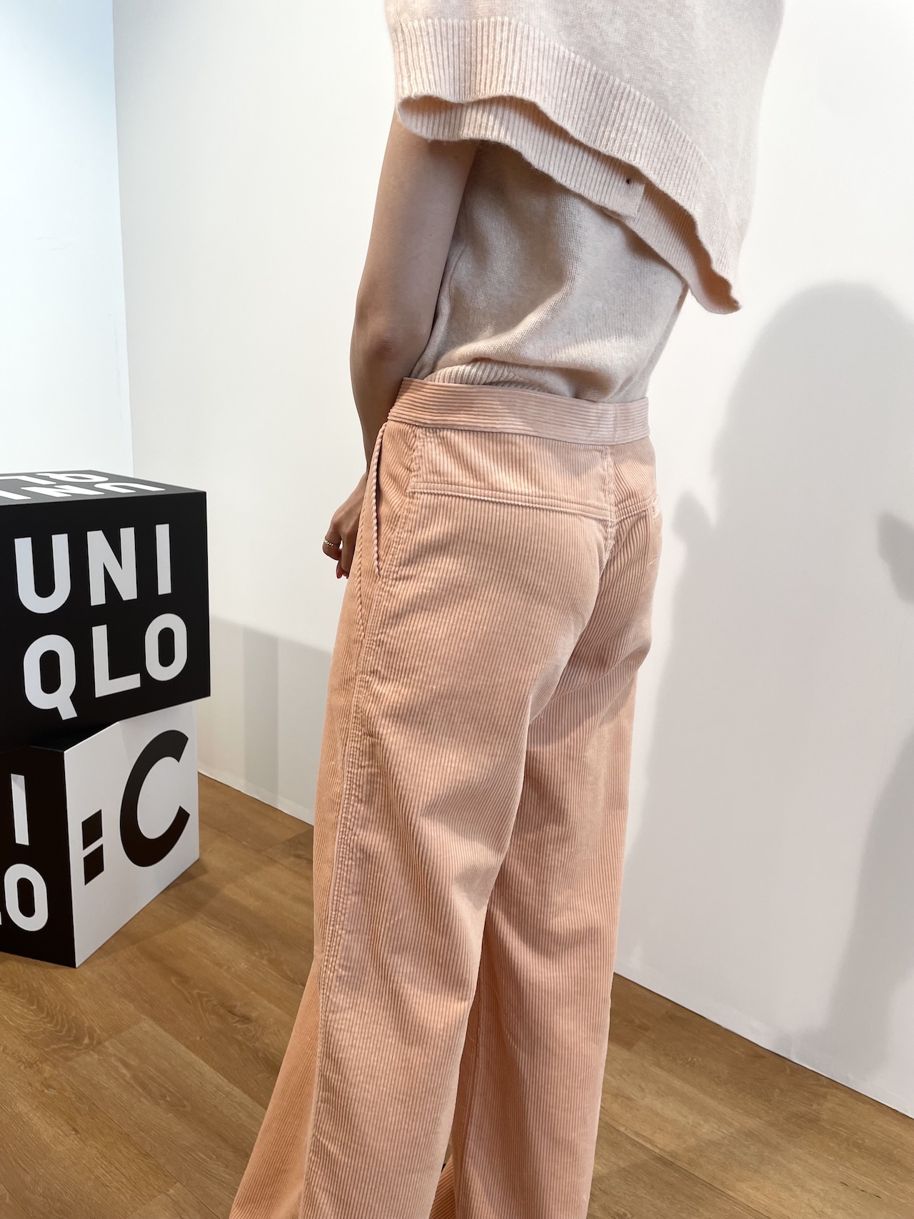 超ポイントバック祭】 UNIQLO：C ピンク 70 コーデュロイワイドパンツ