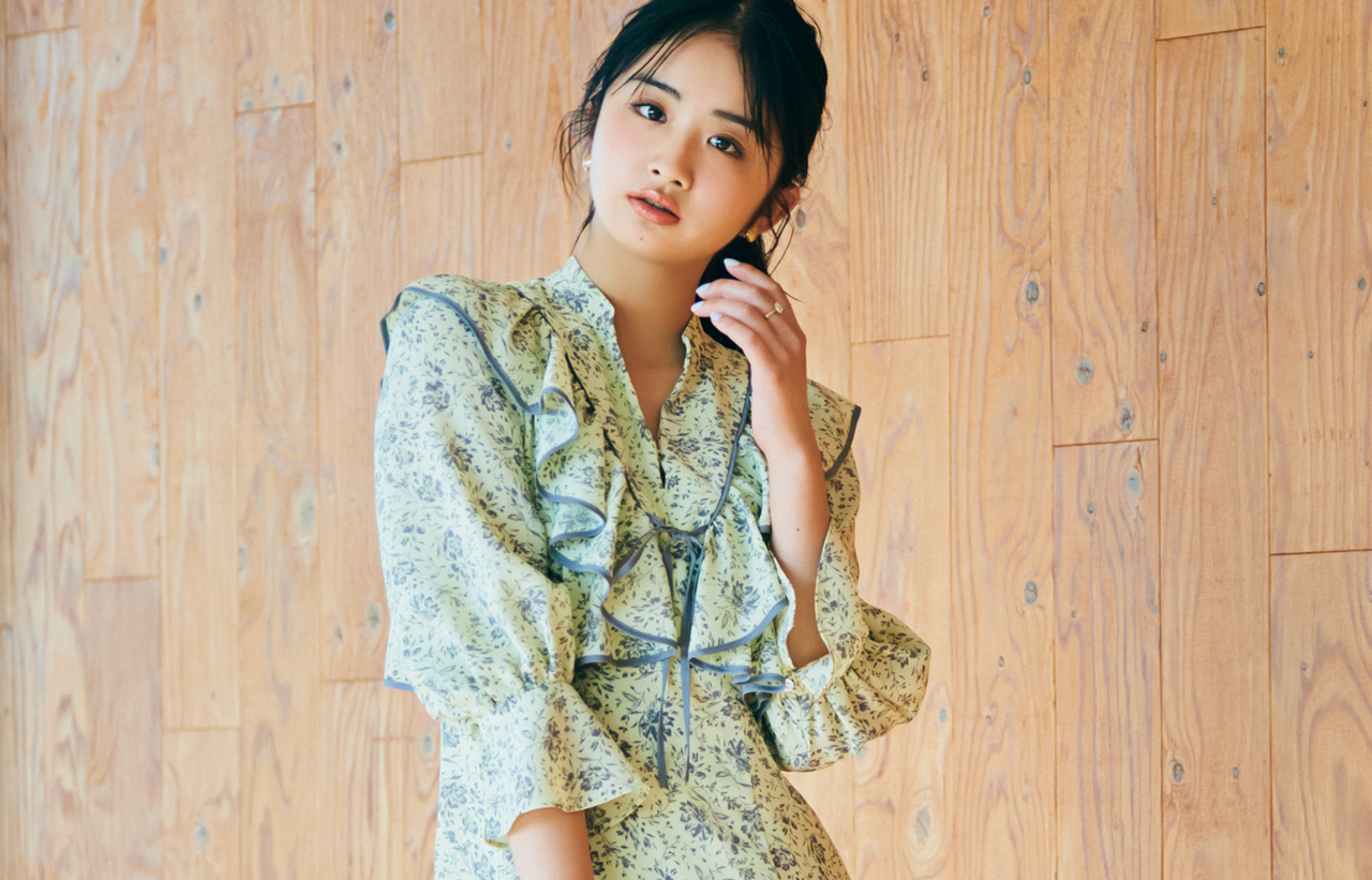 2月のコーデ】服に迷ったらこれ。1枚でキマる花柄ワンピが欲しい 2月のコーデ】服に迷ったらこれ。1枚でキマる花柄ワンピが欲しい