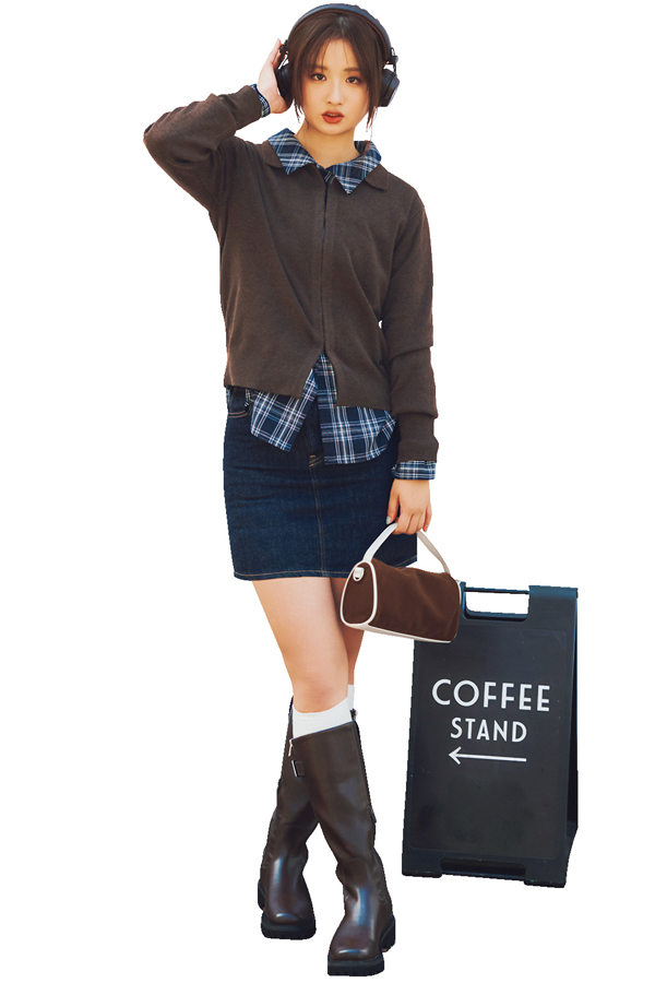 Arpege story 変形ツインニット『ポロ襟カーデとニットキャミは、どちらを上にしてもOKで、着こなしの幅が広がる!』