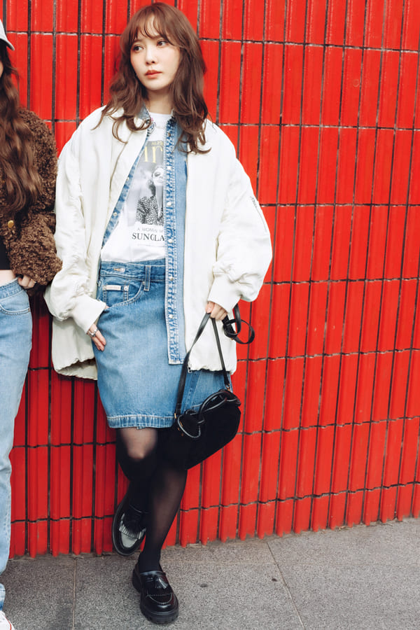 平成気分なローライズデニムで懐かしかわいいリンクコーデ