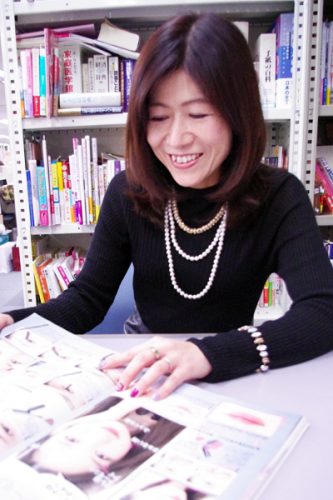 美的編集長が2013年を総括！「読者の肌悩みが深刻化。20代から“ほうれい線”が気になる」