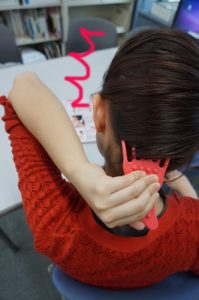 「抜群の毒出し効果」と評判の『美的』付録「かっさブラシ」を使ってみた。