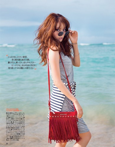 AneCan2014年8月号P37