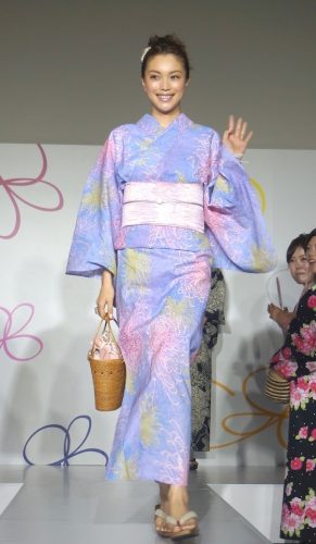 【速報】AneCan夏祭りで押切もえ、蛯原友里らが超かわいい浴衣姿を披露！