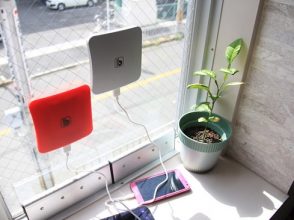 ピタッとソーラー充電器