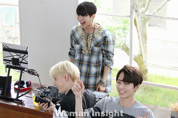 MYNAME_HELLOAGAIN02
