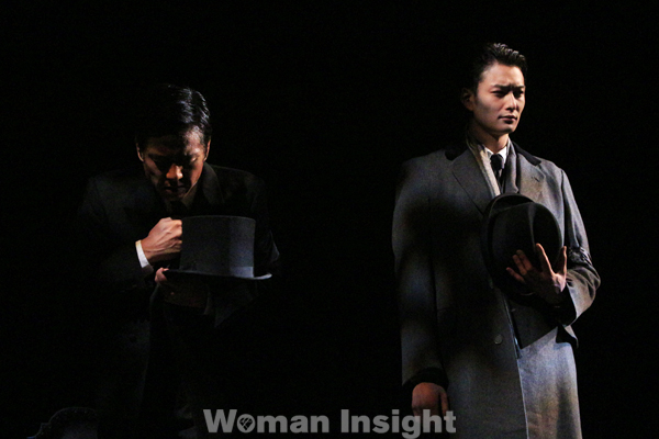womaninblack_3053