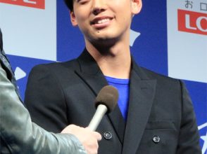 爽,CM, アイス, 松岡茉優, 柾木玲弥, 竹内涼真