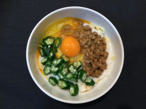 こんにゃく麺,オクラ,納豆,夏バテ