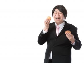 できる社会人,お菓子,食べる,仕事中,新事実,おやつ
