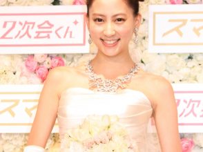 河北,麻友子,3億円,ティアラ,ゴージャスな花嫁,スマ婚