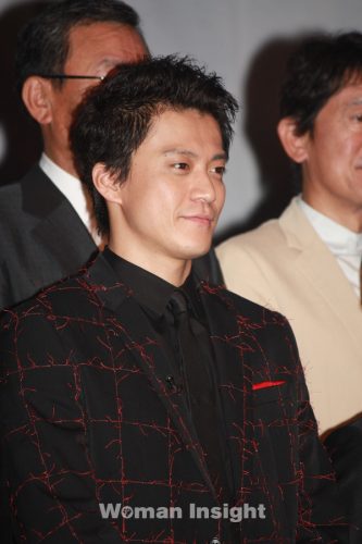 新感線,髑髏城,小栗旬,山本耕史,りょう,青木崇高,アラウンドシアター,IHIステージアラウンド