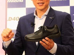 松岡修造,錦織圭,ウォーキングシューズ,ミズノ