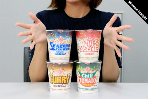 カップヌードル,ちょい足し,梅干し,チーズ,ラー油,オリーブオイル