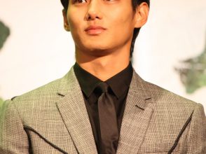 小栗旬,野村周平,カエル男,ミュージアム,尾野真千子,妻夫木聡
