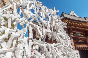 暗殺教室 赤羽業 カルマ 絵馬 5点 大吉 中吉 吉 小吉 末吉 おみくじの順番（正しい吉凶の順） – おみくじ堂