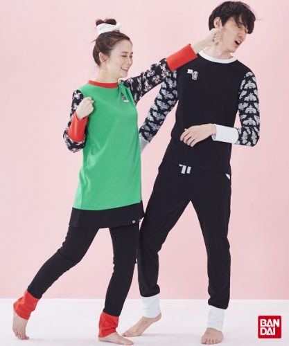 仮面ライダーとウンナナクールのコラボウェアでパンチ