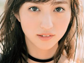 チョーカー,トレンド,黒,堀田茜