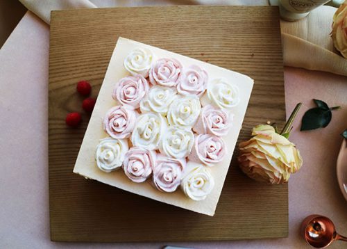 アントワネットと秘密の花園 ¥3,800（税抜）