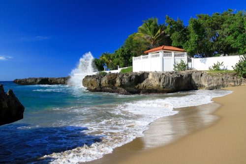 (c)shutterstock.com,Airbnb,民泊
