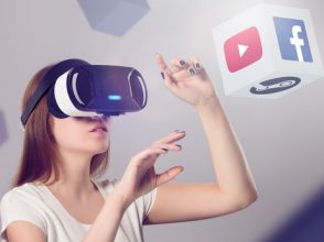 VR