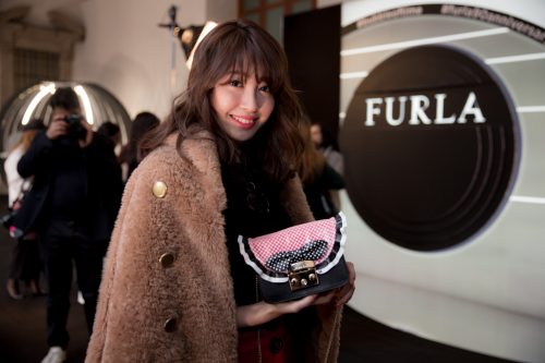 フルラ,FURLA,小嶋陽菜