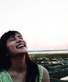 入山杏奈, 笑顔