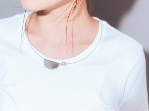 トレンドアクセサリーのチョーカーの簡単な作り方