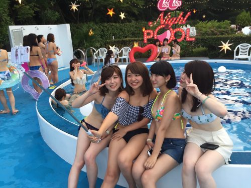 CanCam,Night Pool,ナイトプール,インスタ映え,写真映え,フォトジェニック,東京タワー