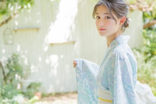 夏祭りの浴衣にぴったりうなじ美人アップ