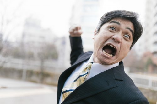 クラッシャー上司,特徴,言動,対処法,ランキング